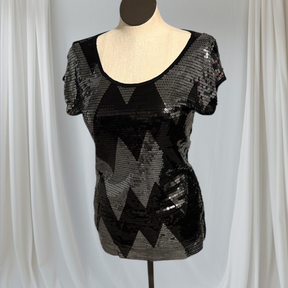 Julie’s Closet Top Sequins Zigzag Pattern Tunic - Black Gray Size Large